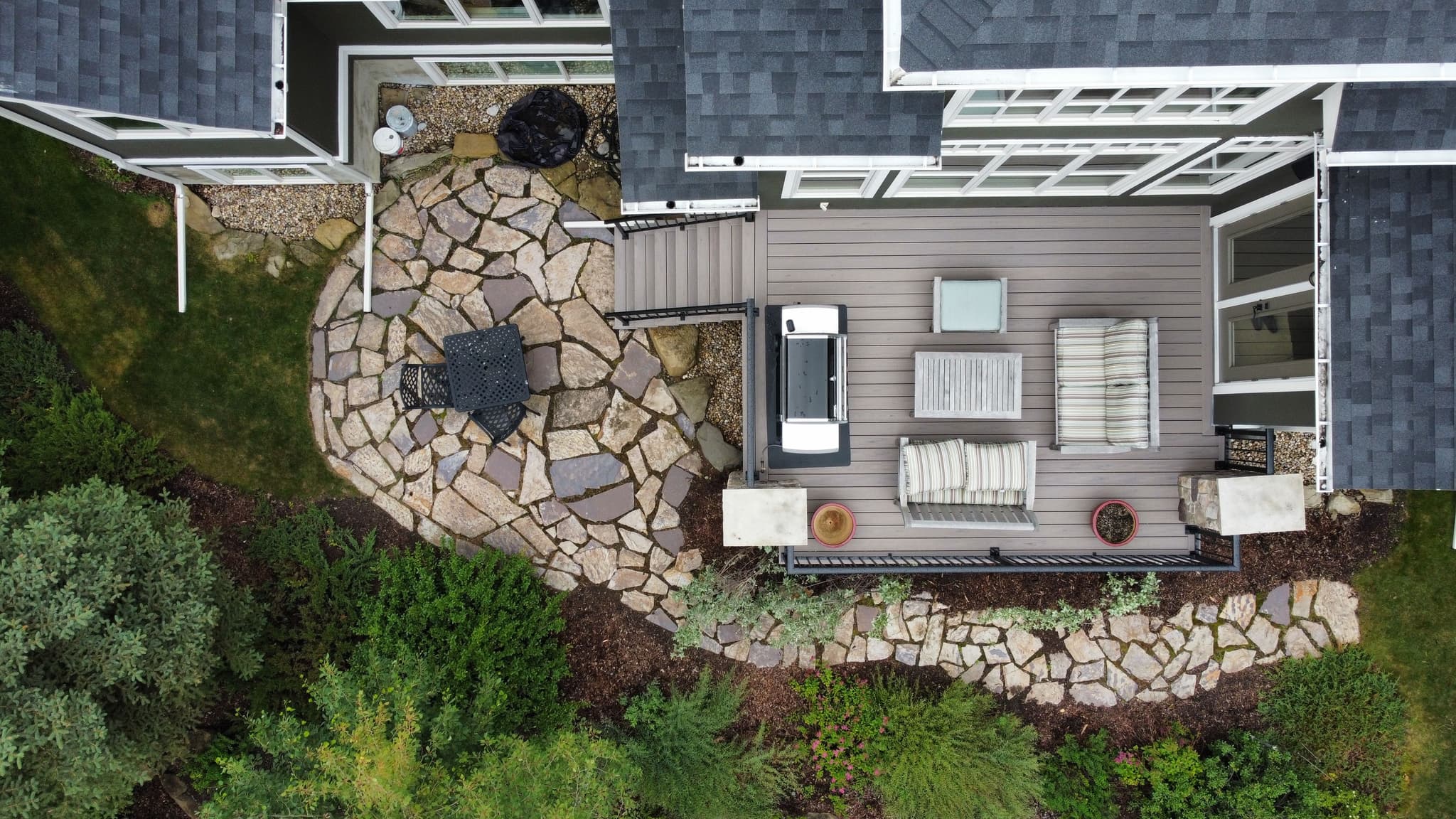 Wood vs Composite vs Vinyl Decking in Calgary: Cost, Durability & Maintenance
