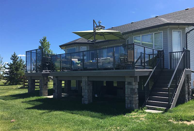 Wells Deck - Custom Deks Calgary, Alberta from National Fence and Deck