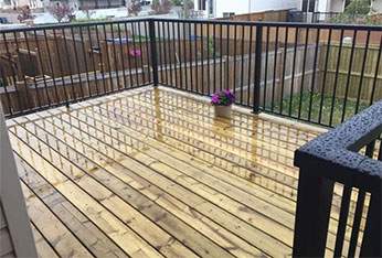 custom deck calgary