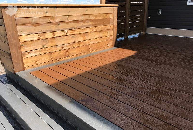 composite deck in color Saddle