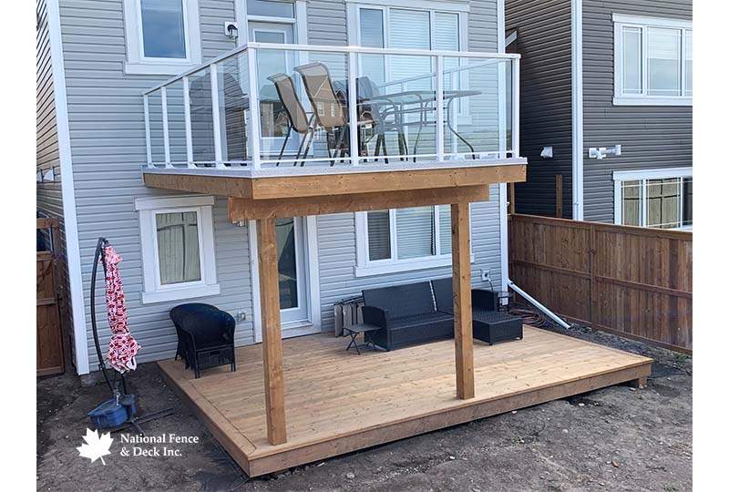 Walk Out Level Vinyl Deck